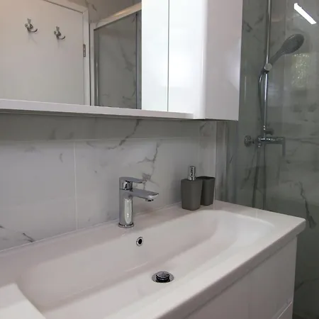 Villa Stone Olea-three Bedroom With Pool *