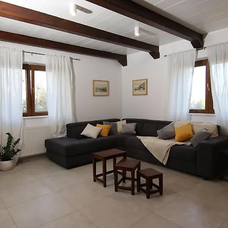 Stone Olea-three Bedroom With Pool Supetar