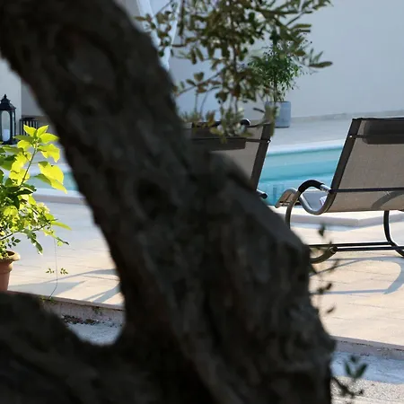 Villa Stone Olea-three Bedroom With Pool *