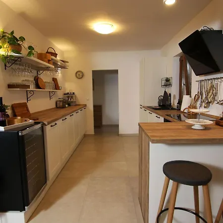 Stone Olea-three Bedroom With Pool * Supetar